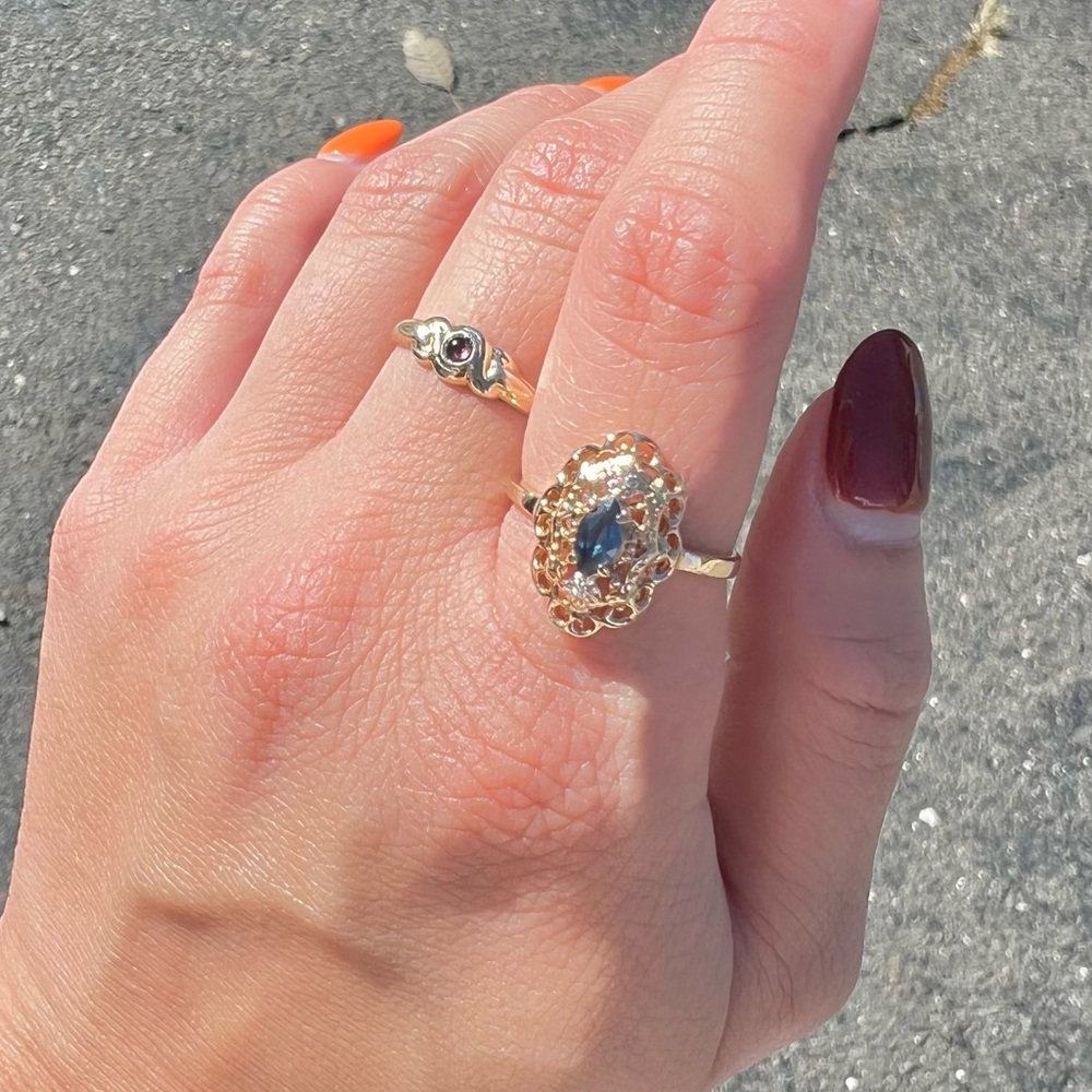 10k Yellow Gold Faceted Marquise Cut Sapphire and Diamond Scallop Vintage Ring